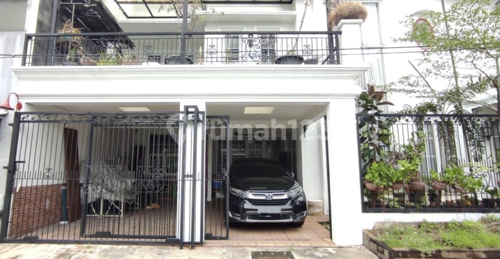Rumah di Komplek Larangan Indah, Ciledug Tangerang