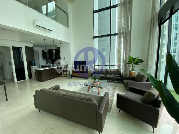 Ritz Duplex 3Br 280 M², Private Lift - Kemang Village | Eri Property $ 3300