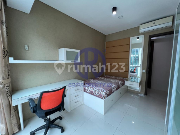 2 BR Empire Kemang Village - 98 Sqm, 16 Million