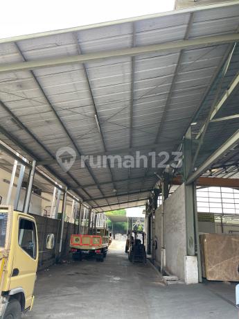 Gudang Strategis di BSD City Tangerang Selatan
