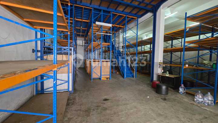 Gudang Bizpark Daan Mogot 12X36 - Dua Lantai Ada Lift - Lokasi Terbaik