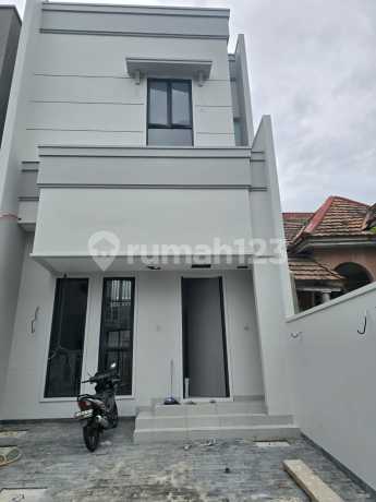 For Sale New House Citra Garden 2 Ex, Land Size 6x16, North Facing, Building Area 170 m²
