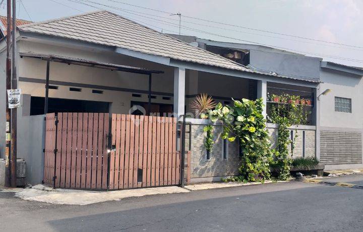 Rumah di Komplek Suaka Indah Cimahi