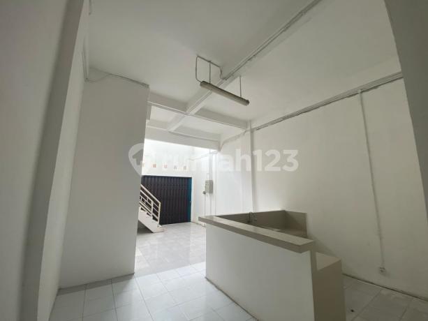 Shop House for Office Clinic Strategic City Center Balikpapan Balikpapan Permai Shop House Complex Jendral Sudirman Shop House for Office Clinic Strategic City Center Balikpapan Balikpapan Permai Shop House Complex Jendral Sudirman