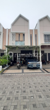 Candi Sidoarjo House, Cheap Sale, Fast Cash, B.U Poll, Amartha Safira Housing Complex Candi Sidoarjo House, Cheap Sale, Fast Cash, B.U Poll, Amartha Safira Housing Complex