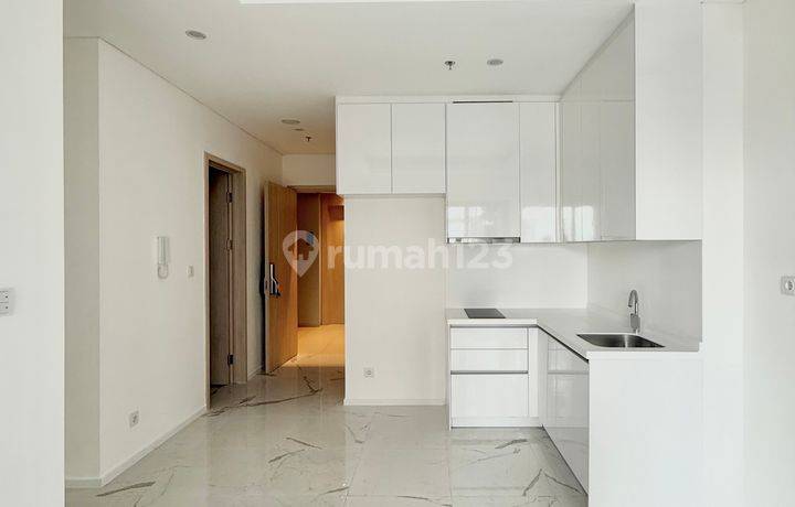 Best Deal 1 Bedroom + Study Room New Sq Rés Apartemen Lebak Bulus