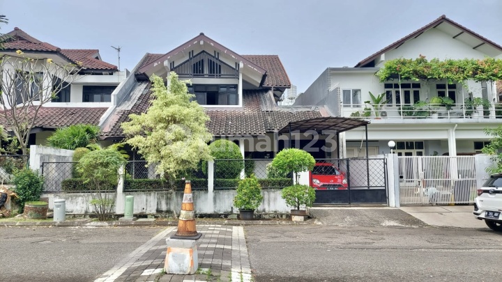 Termurah Rumah Lama di Lebak Bulus