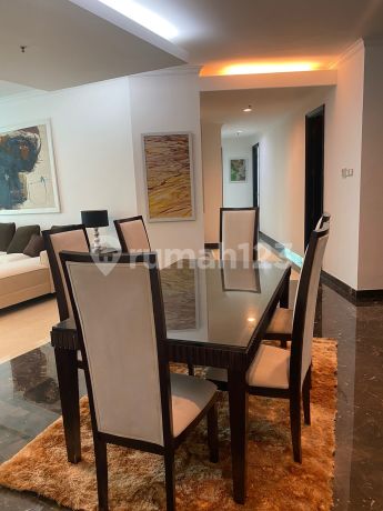 Apartemen Bellagio Mansion, 3br, 198sqm, Private Lift