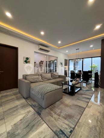 Dijual Cepat Rumah Semi Furnished Quantis Signature - BSD City Dijual Cepat Rumah Semi Furnished Quantis Signature - BSD City