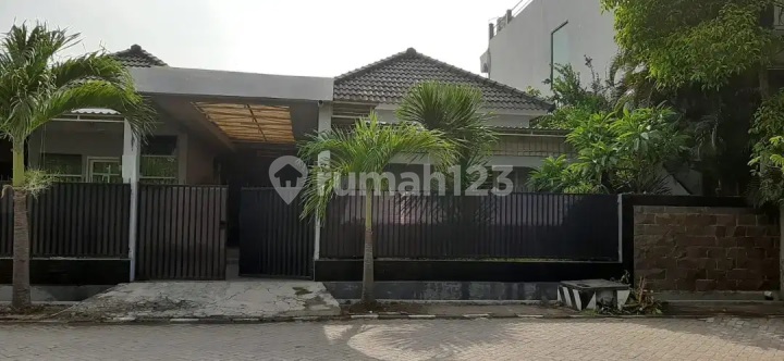 Rumah Terawat Siap Huni Bhakti Husada dekat Unair dan Dharmahusada Rumah Terawat Siap Huni Bhakti Husada dekat Unair dan Dharmahusada