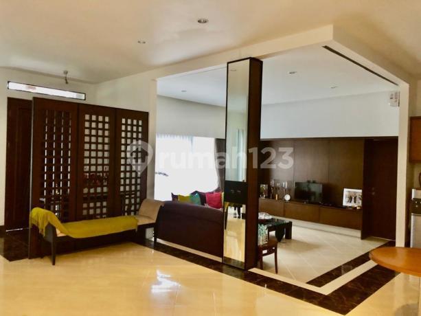 Cozy House Ready to Move In with Suitcase in Bintaro Jaya Sector 9 Cozy House Ready to Move In with Suitcase in Bintaro Jaya Sector 9