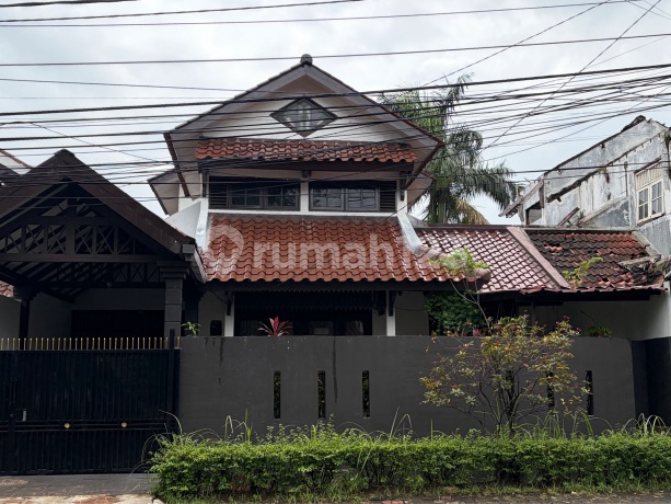Rumah Siap Huni Dijual Harga Miring Bintaro Jaya