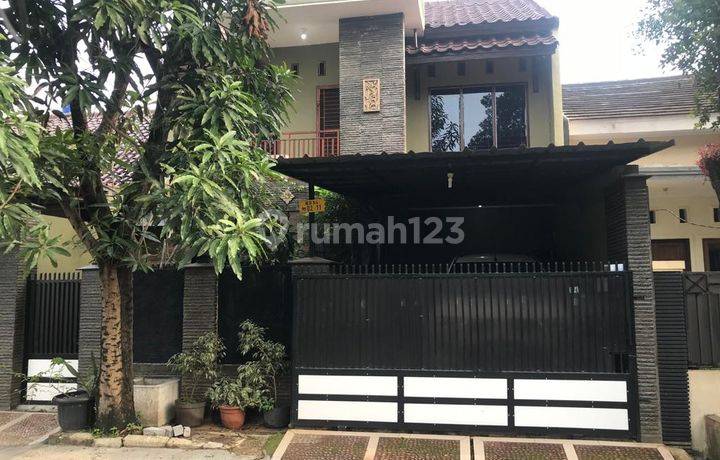 Rumah tingkat, Perum. Bulog 3, Jl. Pandan Wangi 1, Pondok Melati