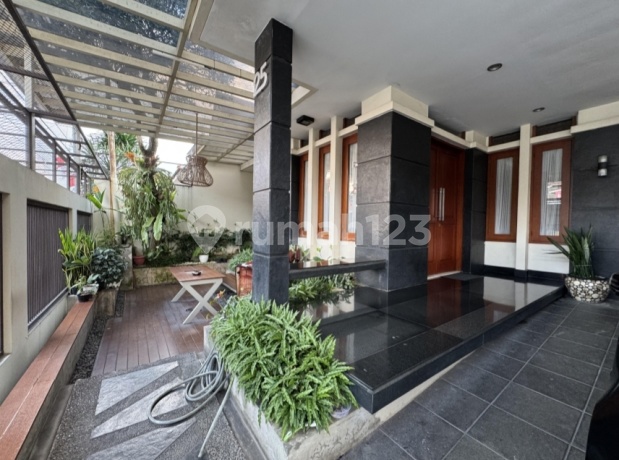 Modern House 308 m² North View, Jl Muararajeun, Sayap Supratman
