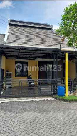 Rumah tingkat 140 m², selatan, cluster Jingga Residence Ciwastra