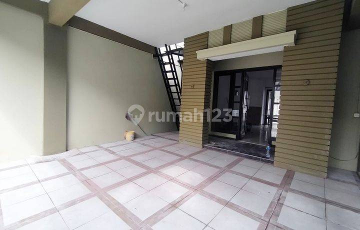 UPGRADE RENOV CIAMIK Rumah Central Park Ahmad Yani Surabaya 2 Lantai 8x18 SHM Belakang Polda Jatim