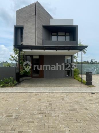4 Bedrooms Only 2 People Cluster Khione Giantara Serpong City