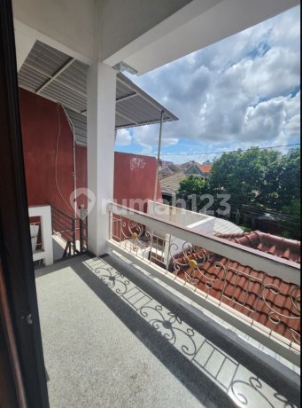 Rumah Wisma Permai Tengah Kota Surabaya dekat Galaxy Mall 