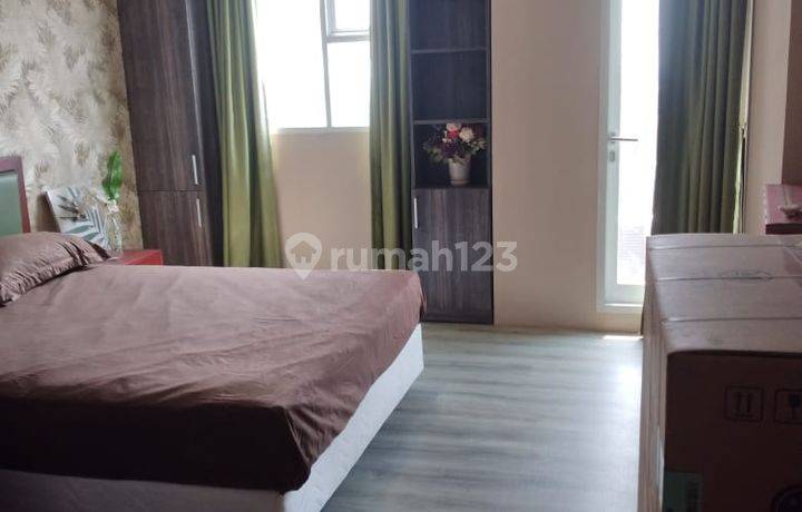 Murah! 2 unit apartemen Bintaro Icon tipe studio