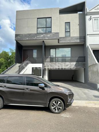 For Sale Nice Semi-Furnished House in Alam Sutera