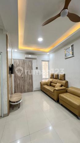 Ready-to-Live House in Magnolia Park 3 Cipondoh Tangerang Strategic Location
