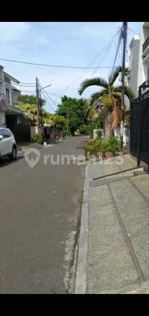 Rumah Bagus Siap Huni di Interkota Indah, Jakarta Barat, Nego
