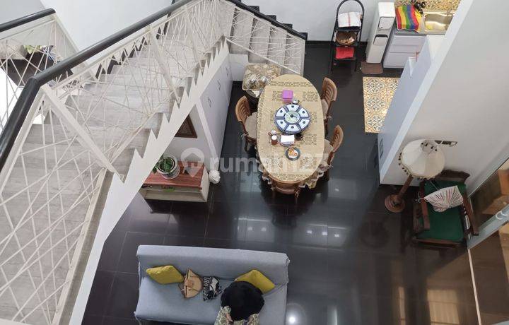 Di Jual Rumah lokasi di Jl Taman Laguna Jatikarya Cibubur - Bekasi Jawa Barat 