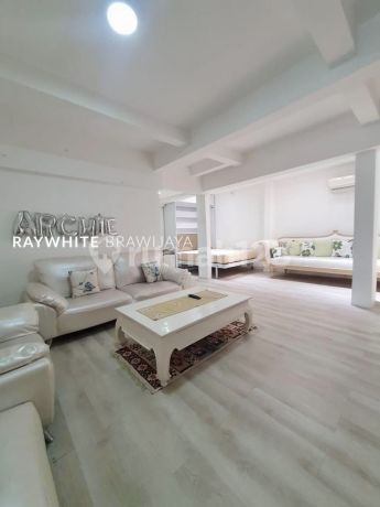 Pondok Indah - Townhouse Siap Huni Lingkungan Tenang Area Villa Pondok Indah