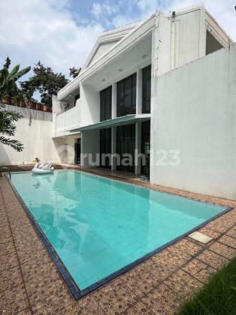 Nice House Ready to Live In With Swimming Pool in Bangka Nice House Ready to Live In With Swimming Pool in Bangka