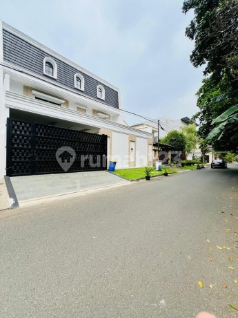 Rumah Mewah Siap Huni Lingkungan Elit Dekat JIS Cilandak Barat Rumah Mewah Siap Huni Lingkungan Elit Dekat JIS Cilandak Barat
