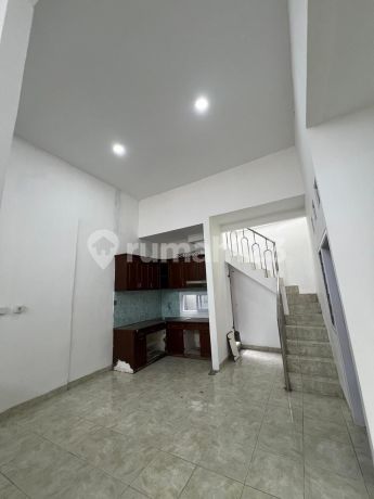 Ready-to-Occupy Complex House in Beji Permai, Tanah Baru Depok