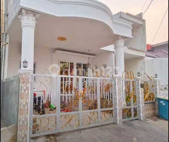 For Sale: Green Putra Mandiri Housing Estate House, Raden Sanin Street, Beji, Depok For Sale: Green Putra Mandiri Housing Estate House, Raden Sanin Street, Beji, Depok