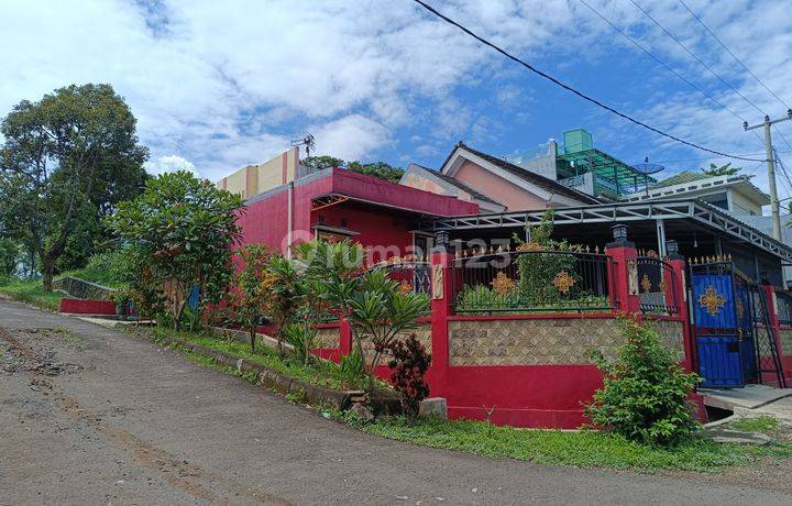 Dijual Rumah Hook di Jalan Purabaya Perumnas Pondok Indah Cianjur