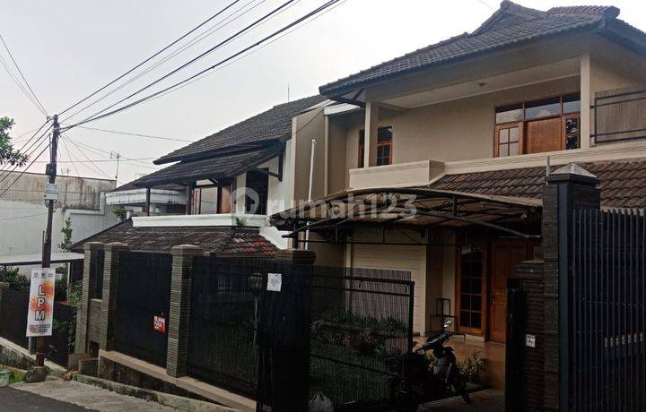 Rumah Karang Arum Setiabudi Bandung