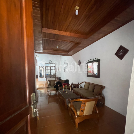 Rumah Nyaman 2 Lantai dengan 3 Kamar Tidur dan SHM di Gempol Sari, Bandung