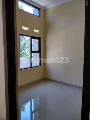 Rumah Cantik Hunian Keluarga di Cibaligo Permai Cihanjuang Parongpong Rumah Cantik Hunian Keluarga di Cibaligo Permai Cihanjuang Parongpong