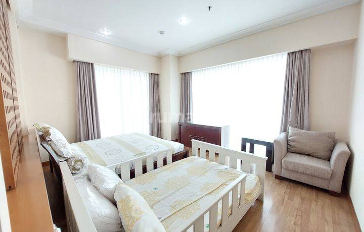 Disewakan Apartemen Pakubuwono Residence 2 Br Size 177 Sqm Private Lift