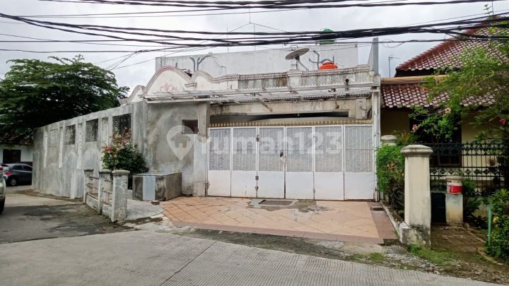 Rumah di Jati Padang Baru Jatipadang 300m 2 Lantai SHM Bagus Rumah di Jati Padang Baru Jatipadang 300m 2 Lantai SHM Bagus