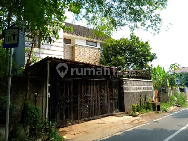 Rumah Bagus di Jl Palem Puri di Pondok Pucung di Pinggir Jalan