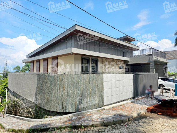 Rumah Hook Luas 2 Lantai Daerah Buring, Row Jalan Lebar Rumah Hook Luas 2 Lantai Daerah Buring, Row Jalan Lebar