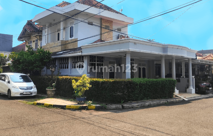 Rumah Semi Furnished Taman Ubud Indah Lippo Karawaci,Tangerang