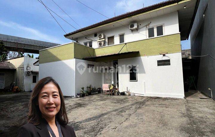 Rumah di Komplek Kodam Jatiwaringin Jalan Cempaka Jakarta Timur