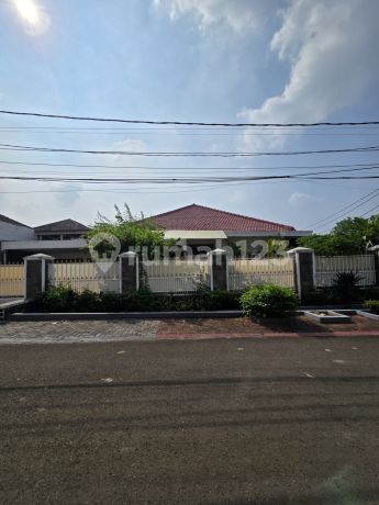 For Sale House Hook In Elite Complex Au Waringin Permai Jatiwaringin East Jakarta For Sale House Hook In Elite Complex Au Waringin Permai Jatiwaringin East Jakarta