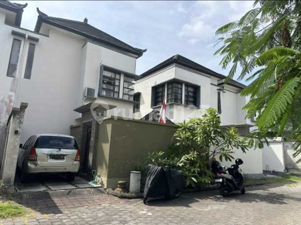 Dijual Rumah 2 Lantai Kawasan Premium Jl. Cemara Nusa Dua Highland, Kuta Selatan 