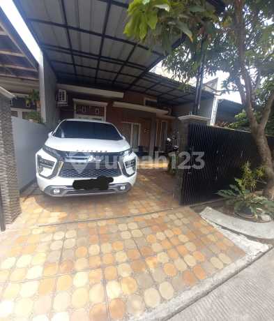 Rumah Bebas Banjir Aman di Royal Park Residence, Bekasi Rumah Bebas Banjir Aman di Royal Park Residence, Bekasi
