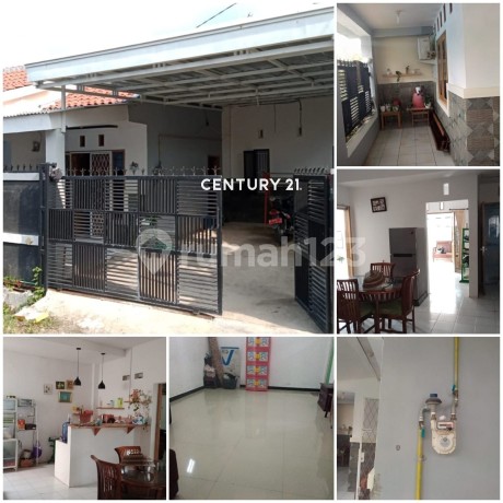 Rumah Tinggal di Perumahan Gedong Mas Regency