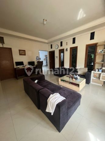 House Position Hook Amaya Residence