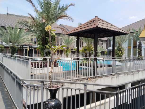 Well-maintained Istana Pasteur Regency townhouse for quick sale