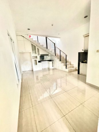 Dijual Rumah Terawat Siap Huni Lokasi Arcamanik Antapani Bandung