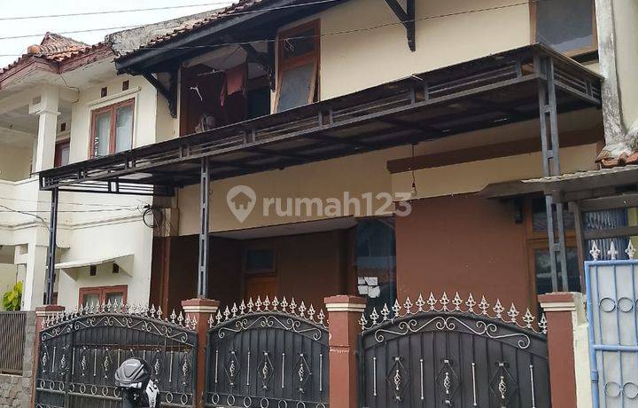 Rumah Butuh Minim Renovasi Unfurnished SHM puri Cipageran indah 1 Cimahi Utara, Cimahi